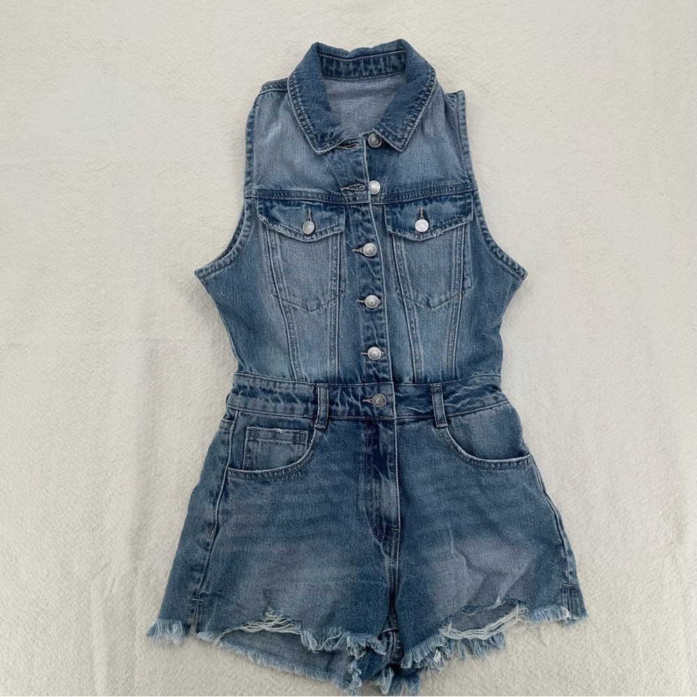 Forever 21 Sleeveless Denim Romper